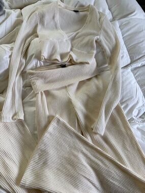 Target Cream Ribbed Knit Sweater